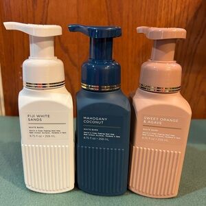 WHITE BARN FIJI WHITE SANDS , MAHOGANY COCONUT , SWEET ORANGE & AGAVE.